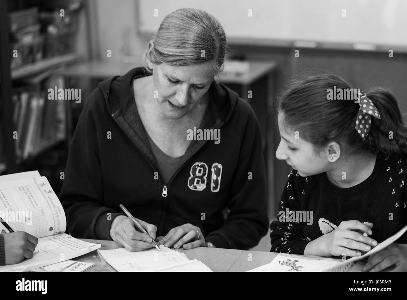 Der Olive Tree Schule lehrt Türkisch für syrische Flüchtlingskinder in Istanbul, Türkei. Stockfoto