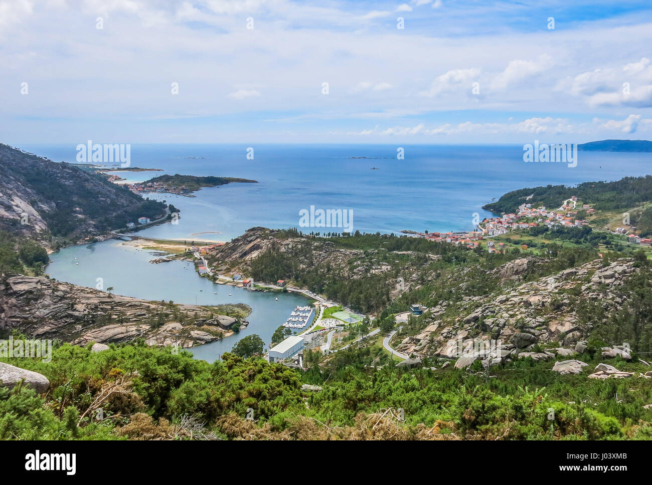 Panoramablick vom Ezaro Damm, Galicien, Spanien Stockfoto