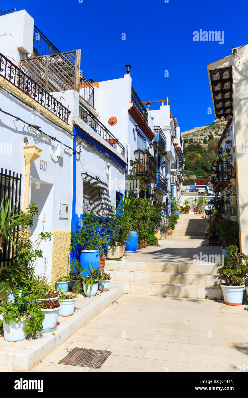 Spanish houses -Fotos und -Bildmaterial in hoher Auflösung – Alamy
