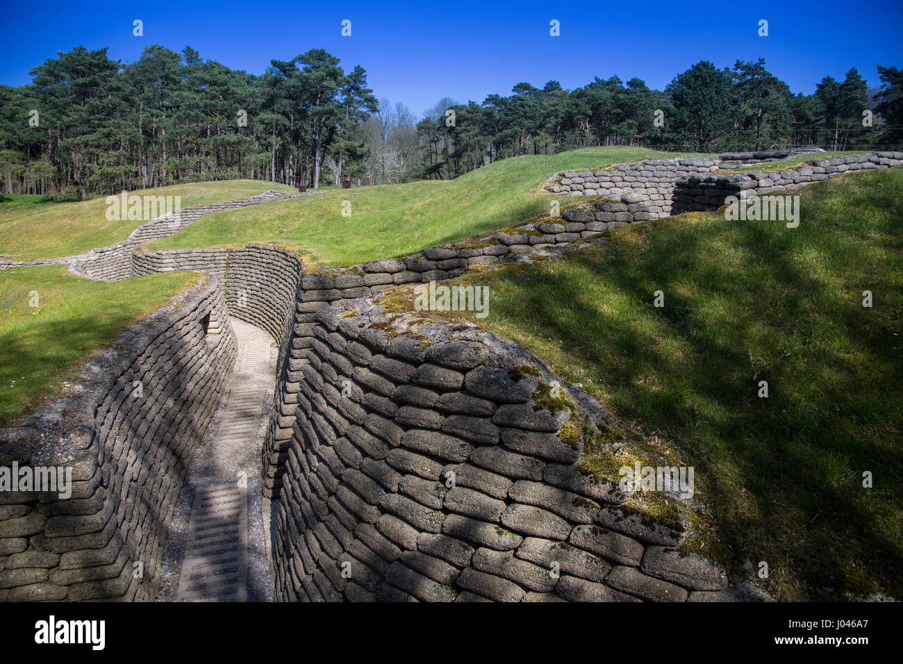 Weltkrieg eine WW1 Gräben als Mahnmal an die kanadische Soldaten Whe links starb in der Schlacht von Vimy Ridge in der Nähe von Arras in Nordfrankreich Stockfoto