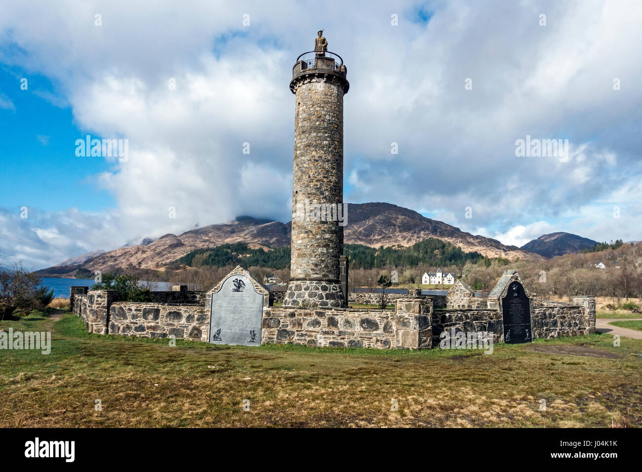 Renovierten Prinz Charles Edward Denkmal am Glenfinnan Highland-Schottland Stockfoto