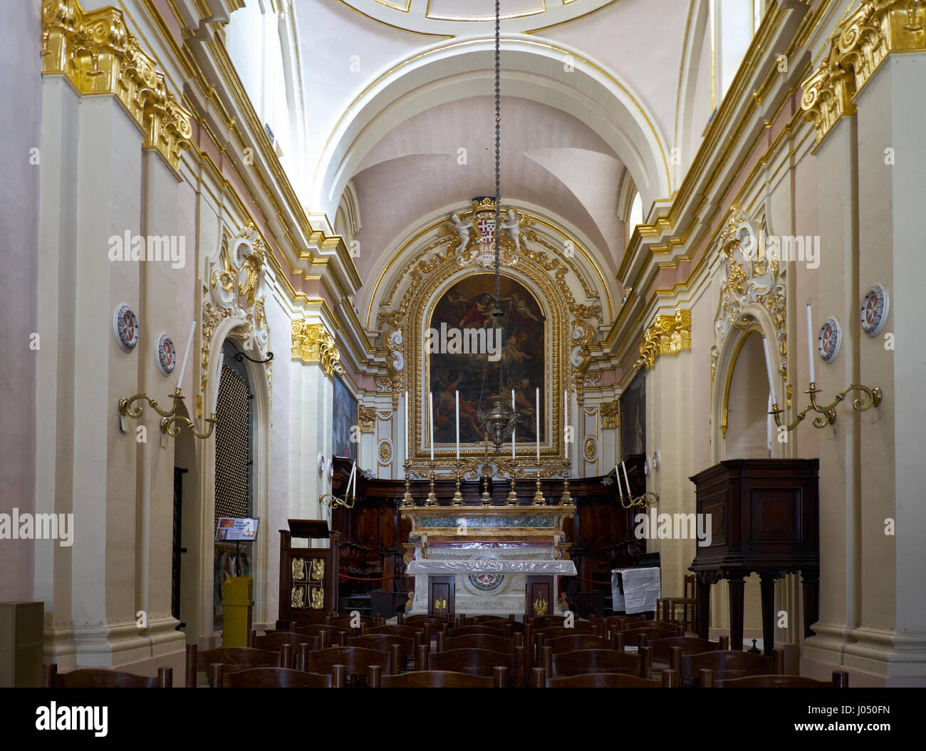 RABAT, MALTA - 29. Juli 2015: Das Innere des Heiligtums von St. Publius – die reich verzierten heiliger Ort, der mit der Stiftskirche C verbunden ist Stockfoto