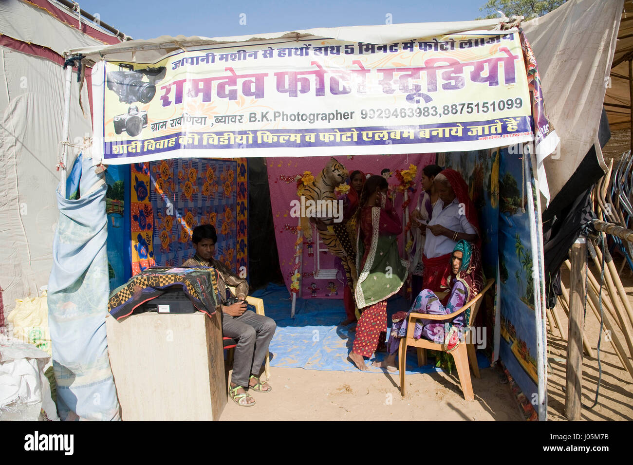 Traditionelle Foto Studio, Pushkar Fair, Rajasthan, Indien, Asien Stockfoto