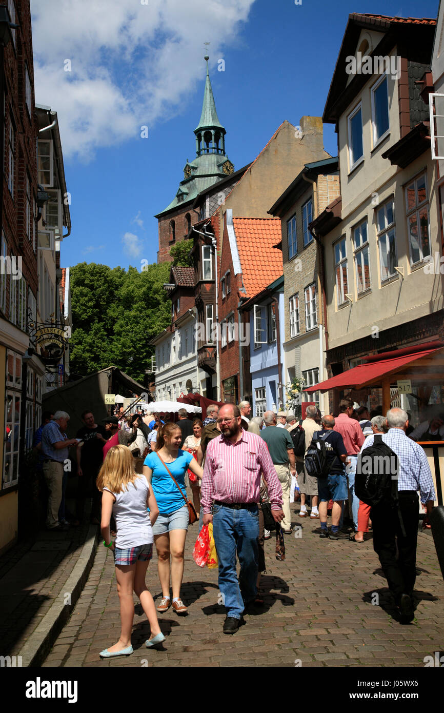 Festival Alte Handwerkerstrasse in der alten Stadt Lüneburg, Lüneburg, Niedersachsen, Deutschland Stockfoto