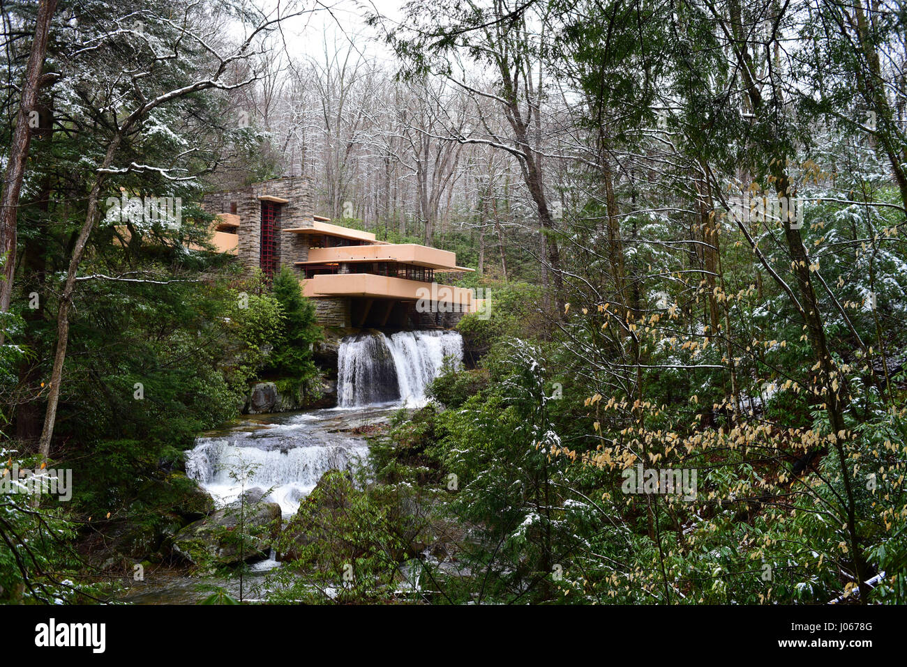 Frank Lloyd Wright Fallingwater Mühle laufen PA Pennsylvania Laurel Highlands Stockfoto
