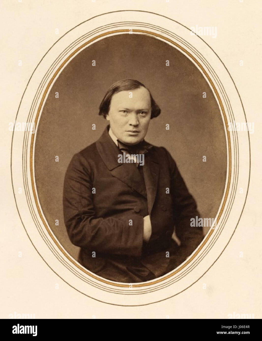 Das Gemälde von D.F. Grigorjew aus dem Jahr 1856 zeigt die russische Landschaft mit akribischer Detailgenauigkeit. Grigorjew, ein russischer Künstler des 19. Jahrhunderts, ist bekannt für seine Beiträge zur realistischen Landschaftsmalerei, die die natürliche Schönheit und die sozialen Bedingungen Russlands während seiner Zeit widerspiegelt. Seine Werke beschäftigen sich oft mit Themen des russischen Lebens und der Natur. Stockfoto