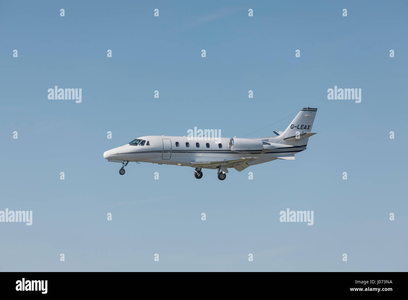 Cessna Citation XLS Registrierung G-LEAX Landung am 9. April 2017 am Flughafen London Luton, Bedfordshire, UK Stockfoto