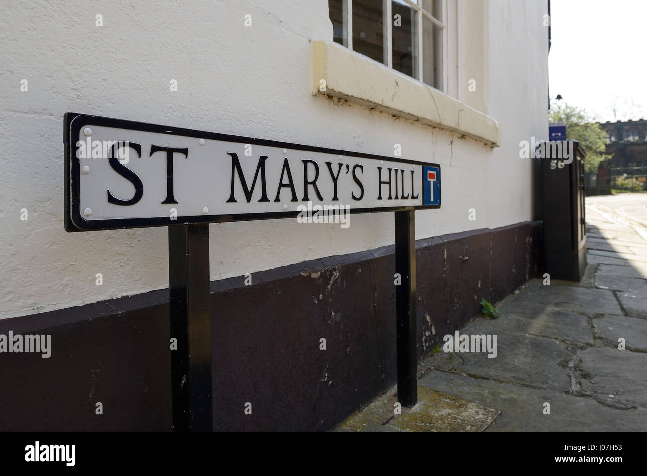Str. Marys Hill in Chester City Centre UK gilt als eine der steilsten Straßen der Welt Stockfoto