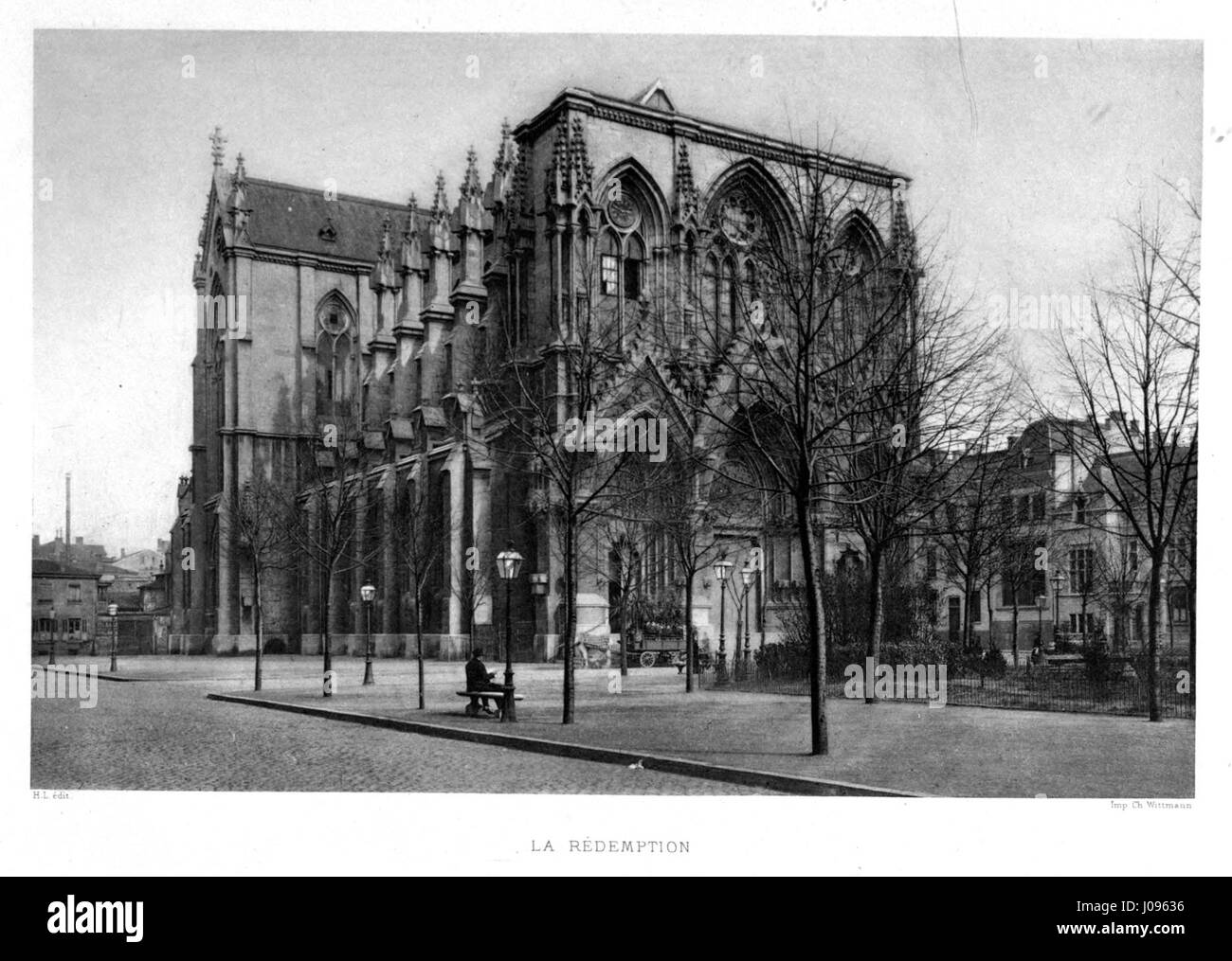 „Histoire des Eglises et Chapelles de Lyon“ (1908) von Martin dokumentiert die Geschichte und Architektur der Kirchen und Kapellen von Lyon und bietet eine gründliche historische und architektonische Analyse dieser religiösen Gebäude. Stockfoto