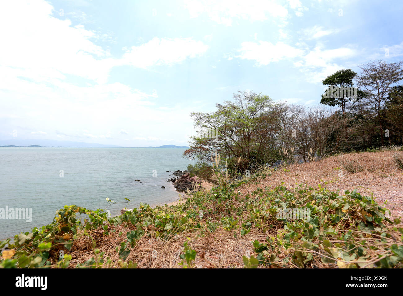 Küste in Thailand touristische Attraktion von Laem Sing Wahrzeichen in Chanthaburi Provinz. Stockfoto