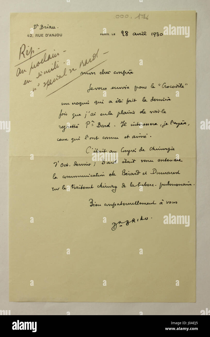 In diesem Brief von Eugène Briau an Dr. Jean Duclos geht es um eine Karikatur von Professor Bard. Der Brief gibt Einblicke in die intellektuelle und künstlerische Kultur des 19. Jahrhunderts und konzentriert sich auf die Verwendung von Karikaturen, um akademische Persönlichkeiten und das öffentliche Leben zu adressieren. Stockfoto