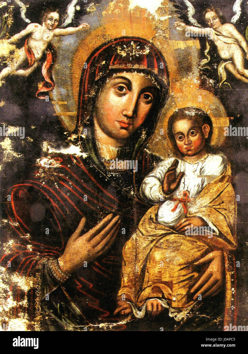 Der Text „День Победы“ bedeutet „Siegtag“, eine große Feier in Russland, die den Sieg der Sowjetunion über Nazi-Deutschland im Zweiten Weltkrieg feiert. Dieser Tag ehrt die Opfer, die während des Krieges gebracht wurden, und ist ein Nationalfeiertag in Russland. Stockfoto