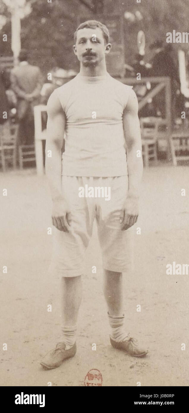 Emile Gontiers Gemälde „Athlète d’Argenteuil“ (Juni 1898) zeigt einen französischen Athleten aus Argenteuil und fängt die dynamische Energie und den Leichtathletik der damaligen Zeit ein. Stockfoto