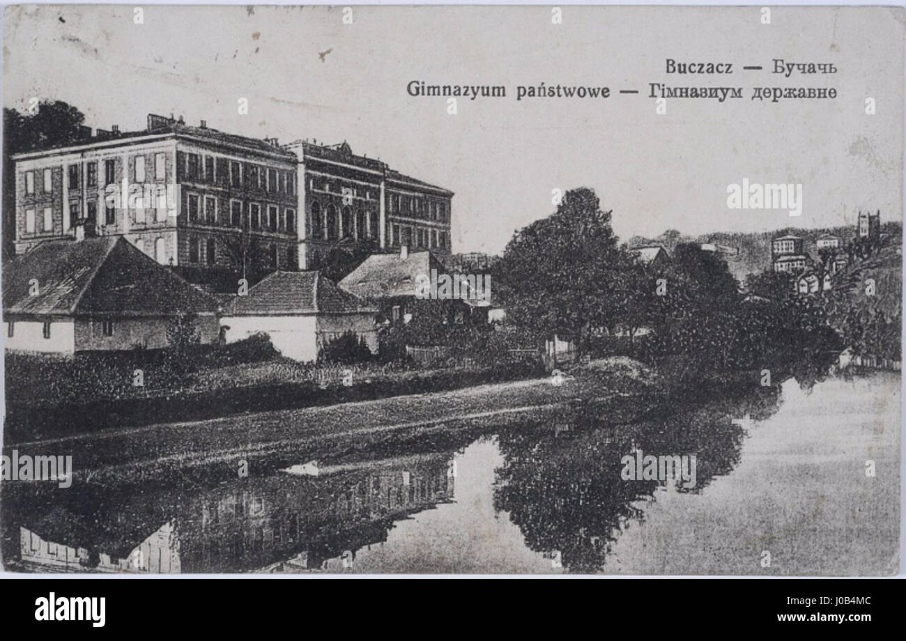 Ein Verbundkunstwerk mit Elementen, die von Albrecht Dürer, Götz von Berlichingen und Johann Wolfgang von Goethe inspiriert wurden. Das Stück verbindet Renaissance-Kunst, mittelalterliche Literatur und deutsches literarisches Erbe. Stockfoto