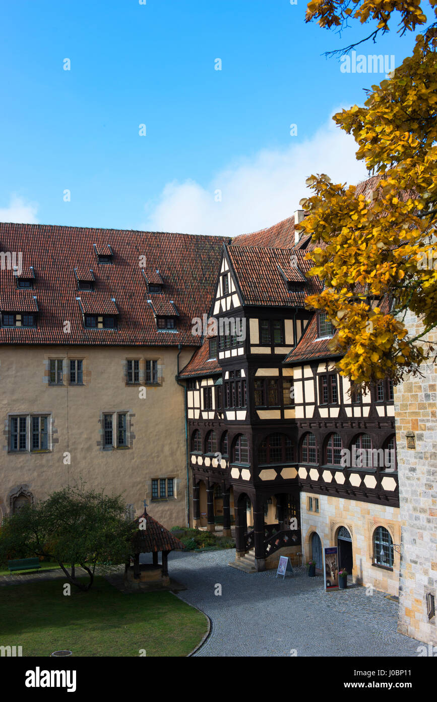 Exterieur der Veste Coburg im Herbst, eine der größten Burgen in Deutschland. Stockfoto