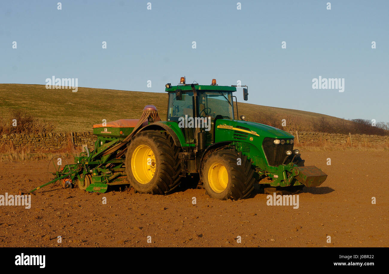 John Deere 7820 Traktor Stockfoto