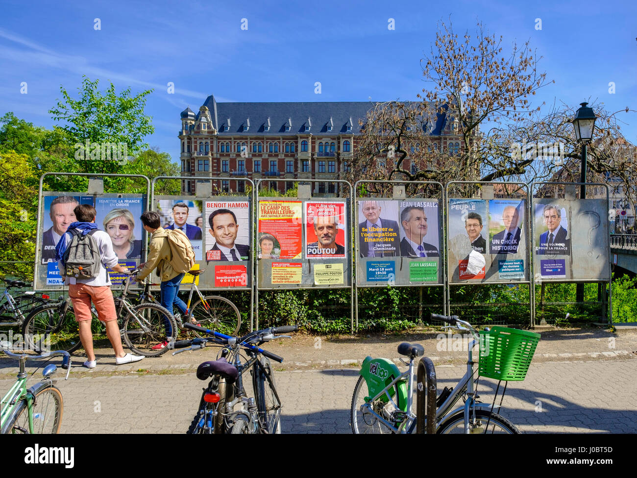 Straßburg, Plakate der 11 Kandidaten der Französischen Präsidentschaftswahl 2017, erste Runde Stimmzettel auf April 2017, Elsass, Frankreich, Europa, Stockfoto