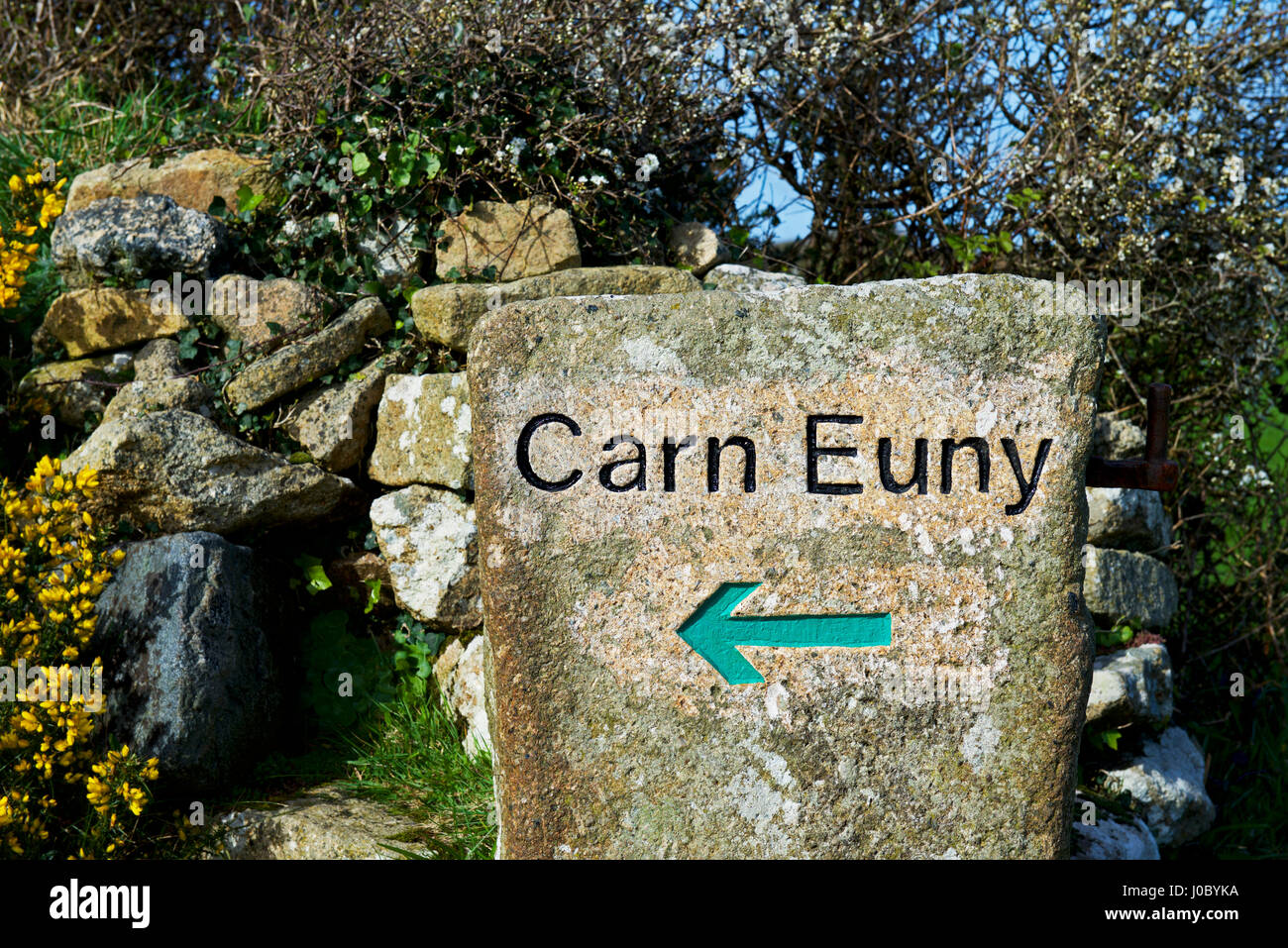 Zeichen für Carn Euny, ein Bügeleisen alter Siedlung in der Nähe von Sancreed, Penwith, Cornwall, England, Großbritannien Stockfoto