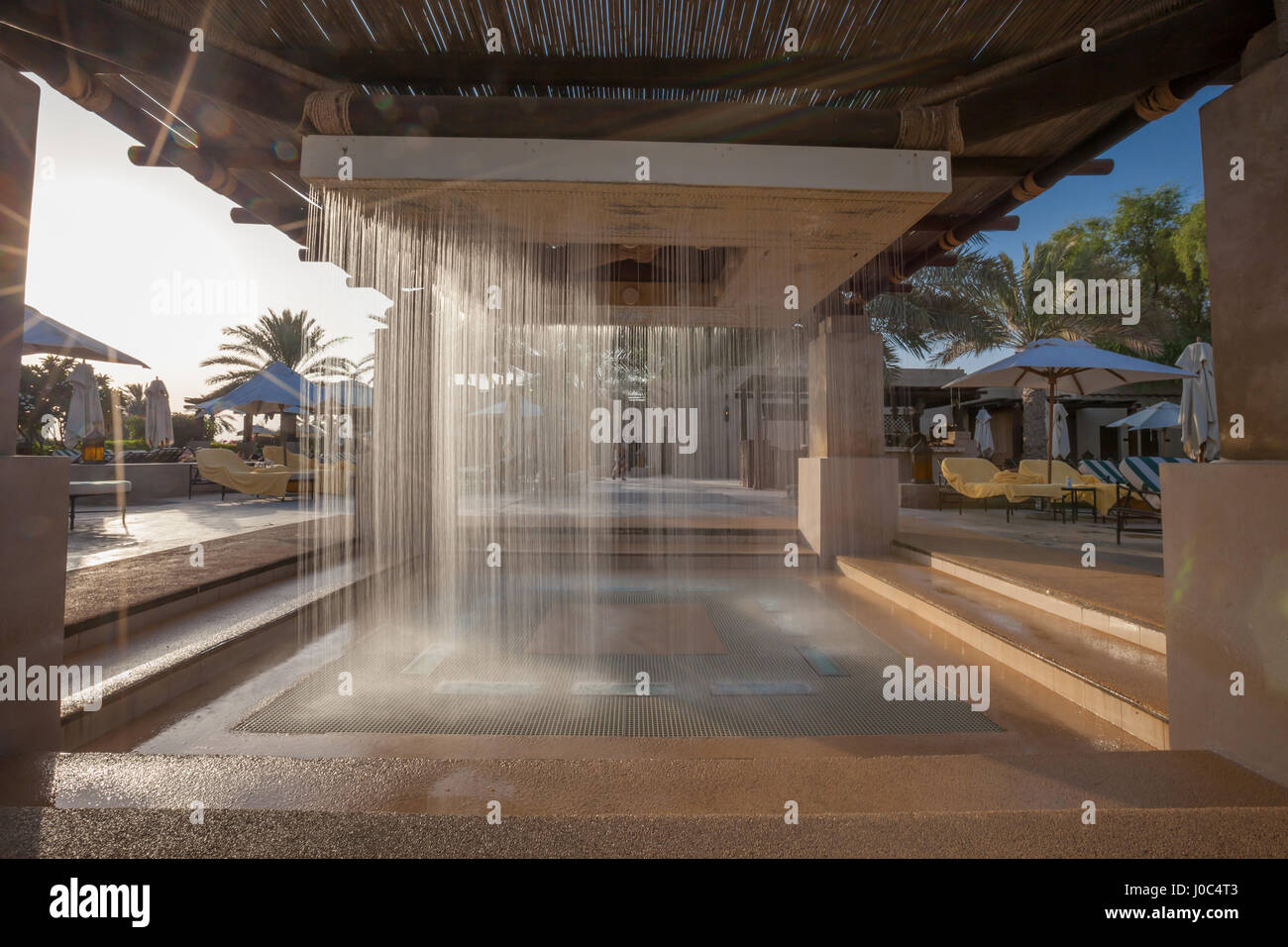 Bab Al Shams Desert Restort. Ein Luxushotel in einer Oase in Dubai, Vereinigte Arabische Emirate Stockfoto