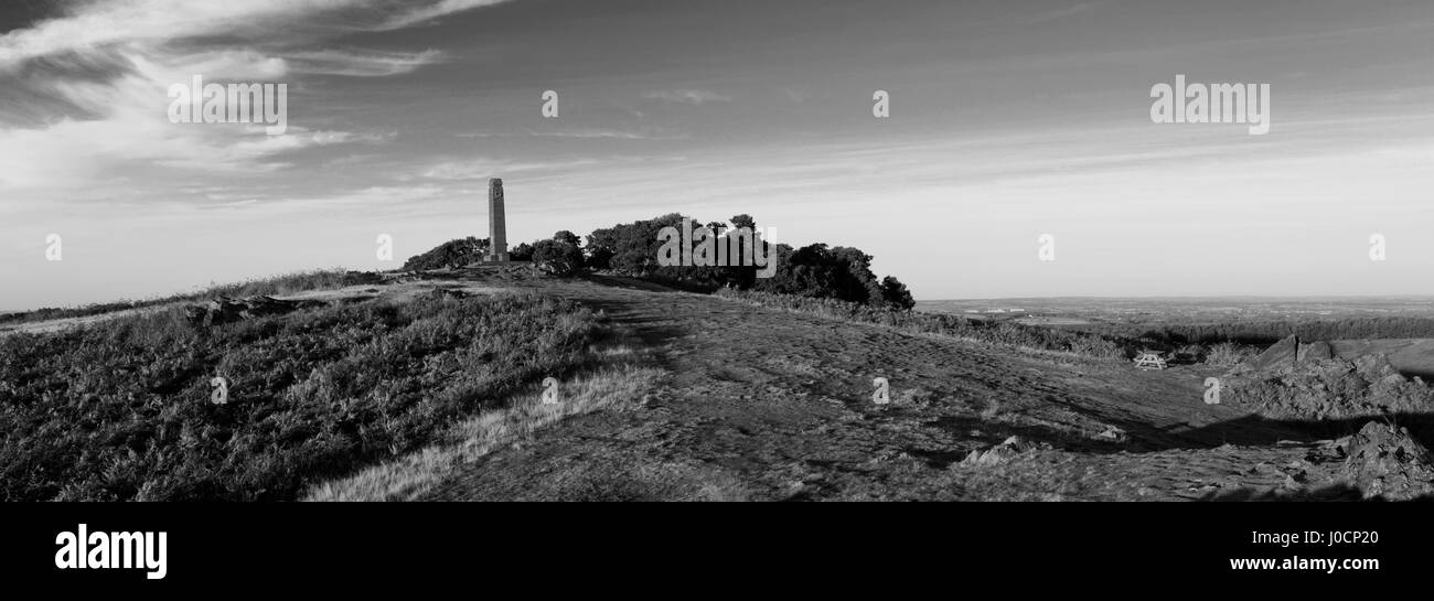 Sonnenuntergang über der Leicestershire Yeomanry Regiment Denkmal, Bradgate Park Charnwood Forest, Leicestershire, England Stockfoto