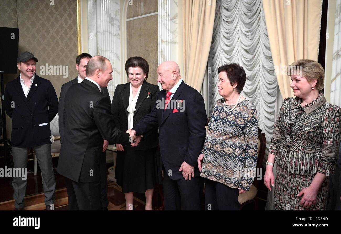 Valentina gagarina Fotos und Bildmaterial in hoher Auflösung Alamy