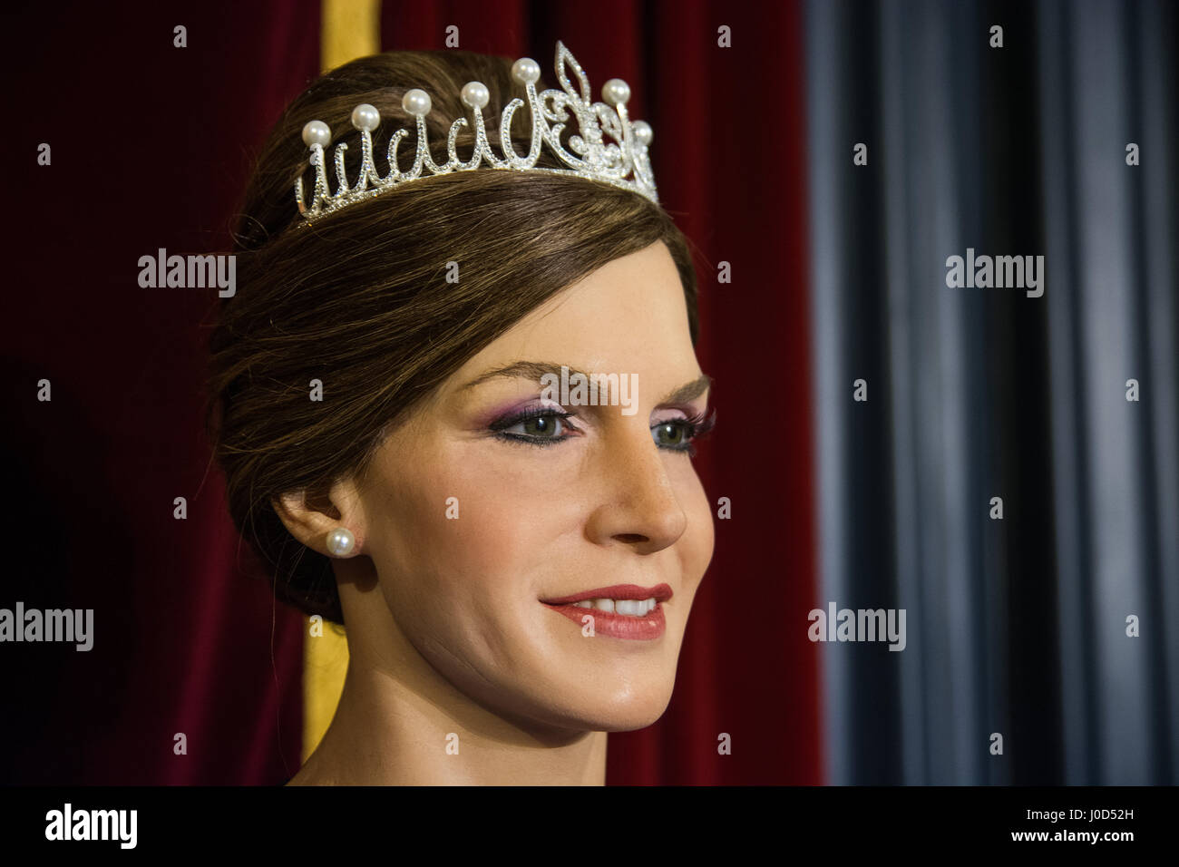 Madrid, Spanien. 12. April 2017. Neue Wachsfigur von spanischen Königin Letizia Ortiz im Wax Museum in Madrid, Spanien. Bildnachweis: Marcos del Mazo/Alamy Live-Nachrichten Stockfoto