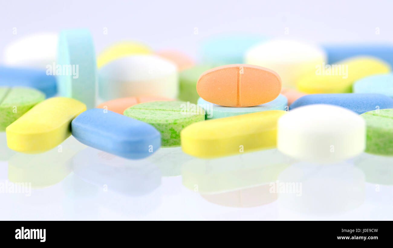 Medizin-Hintergrund, Apotheke Hintergrund, Medizin-Vorlage in Pastell-Ton. Stockfoto