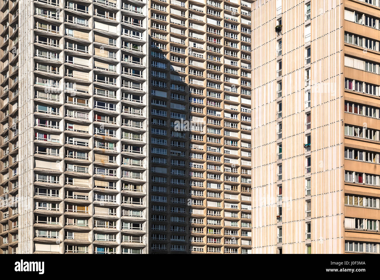 Mehrfamilienhäuser in einer Mega-City (Paris) Stockfoto