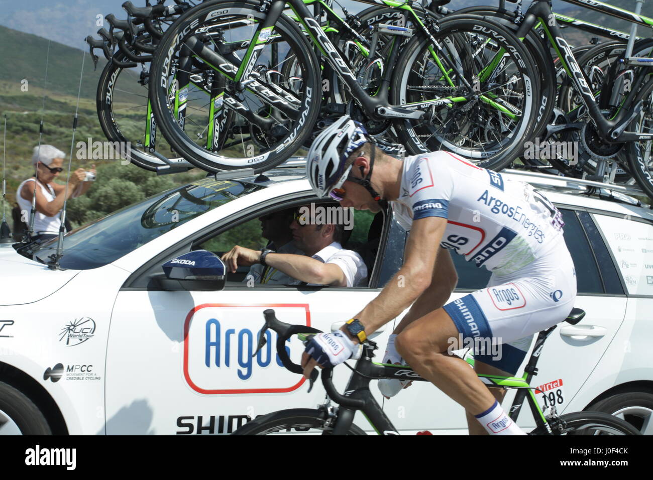 Tour de France-Fahrer und Team Servicewagen, Corsica Stockfoto
