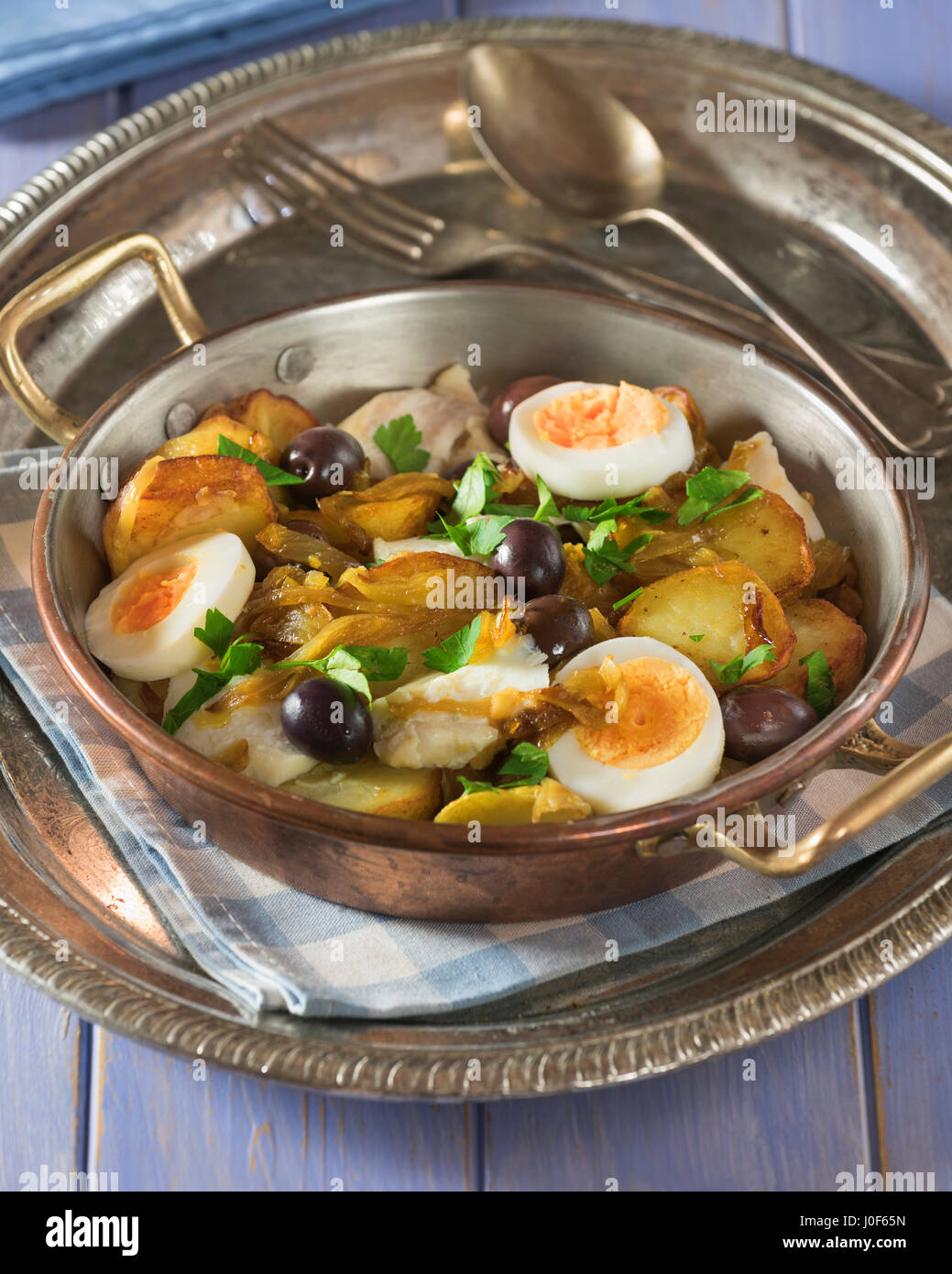 Bacalhau a gomes de sa -Fotos und -Bildmaterial in hoher Auflösung – Alamy