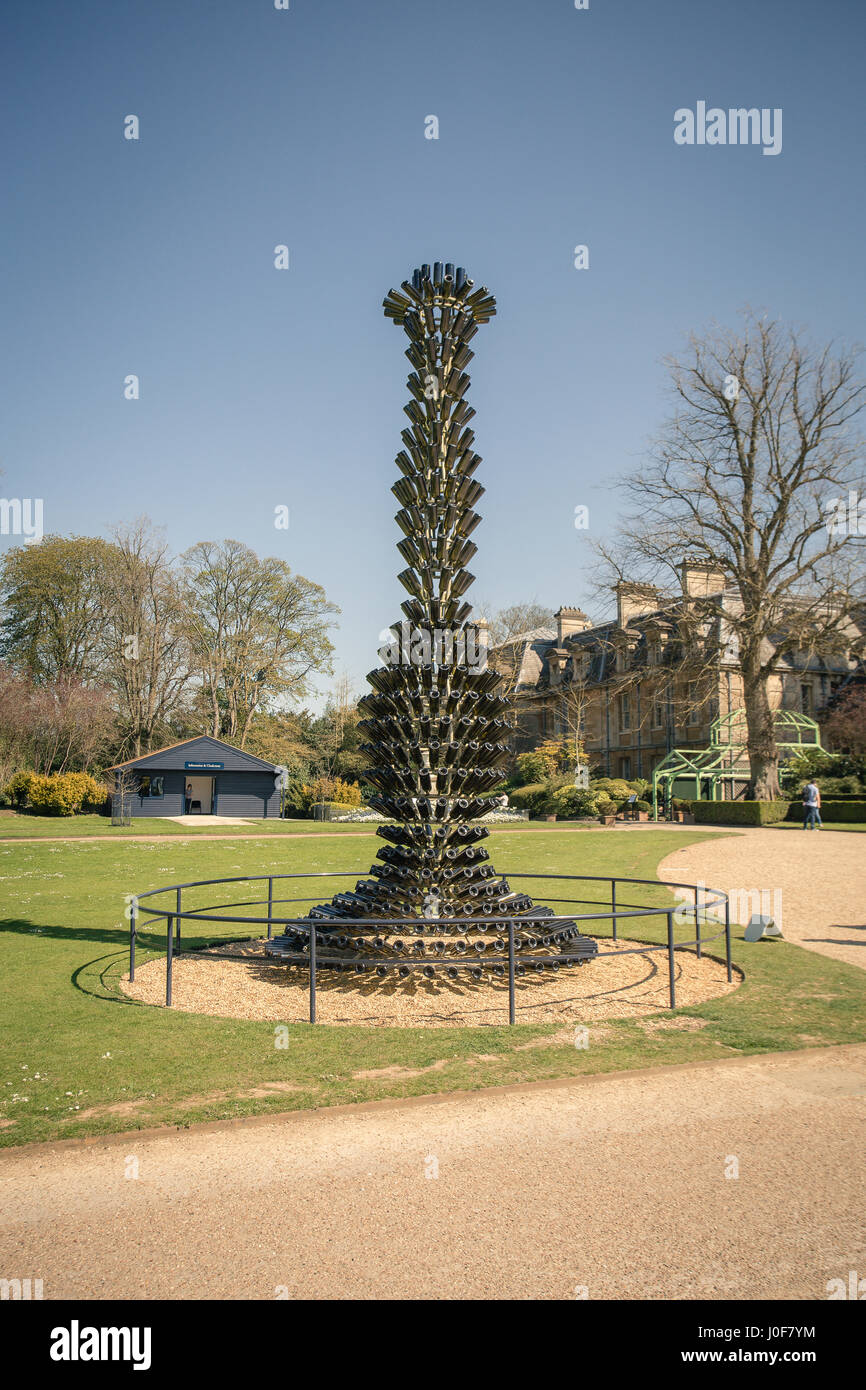 Waddesdon Manor ist ein Landhaus im Dorf Waddesdon, in Buckinghamshire, England. Es befindet sich in Aylesbury Vale Stockfoto