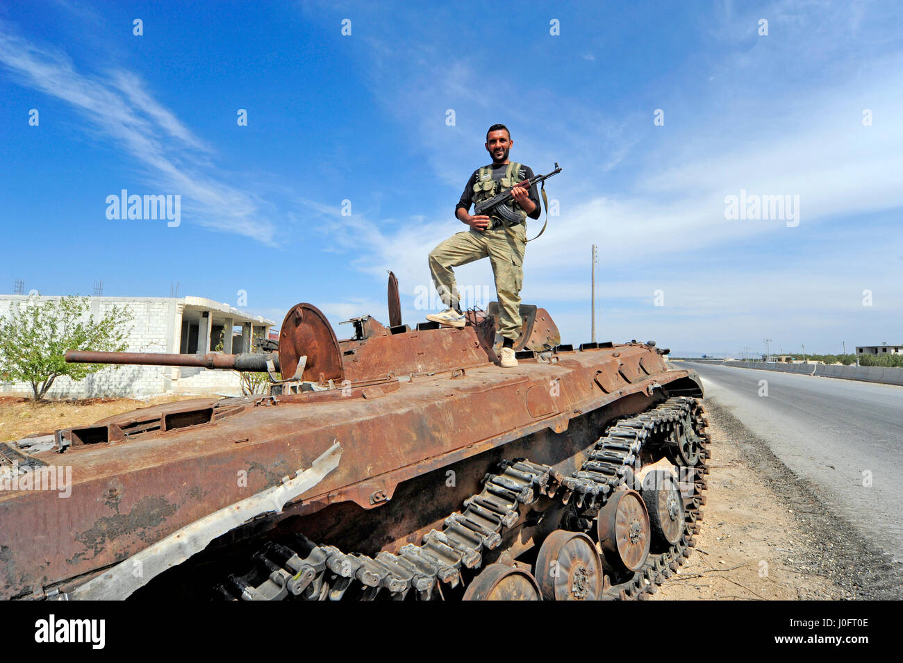 Die Freie Syrische Armee, der wichtigsten bewaffneten Rebellengruppen kämpfen Präsident Baschar al-Assads Regierung. Azaz a stegic Stadt etwa 30 Kilometer nord-Nort Stockfoto