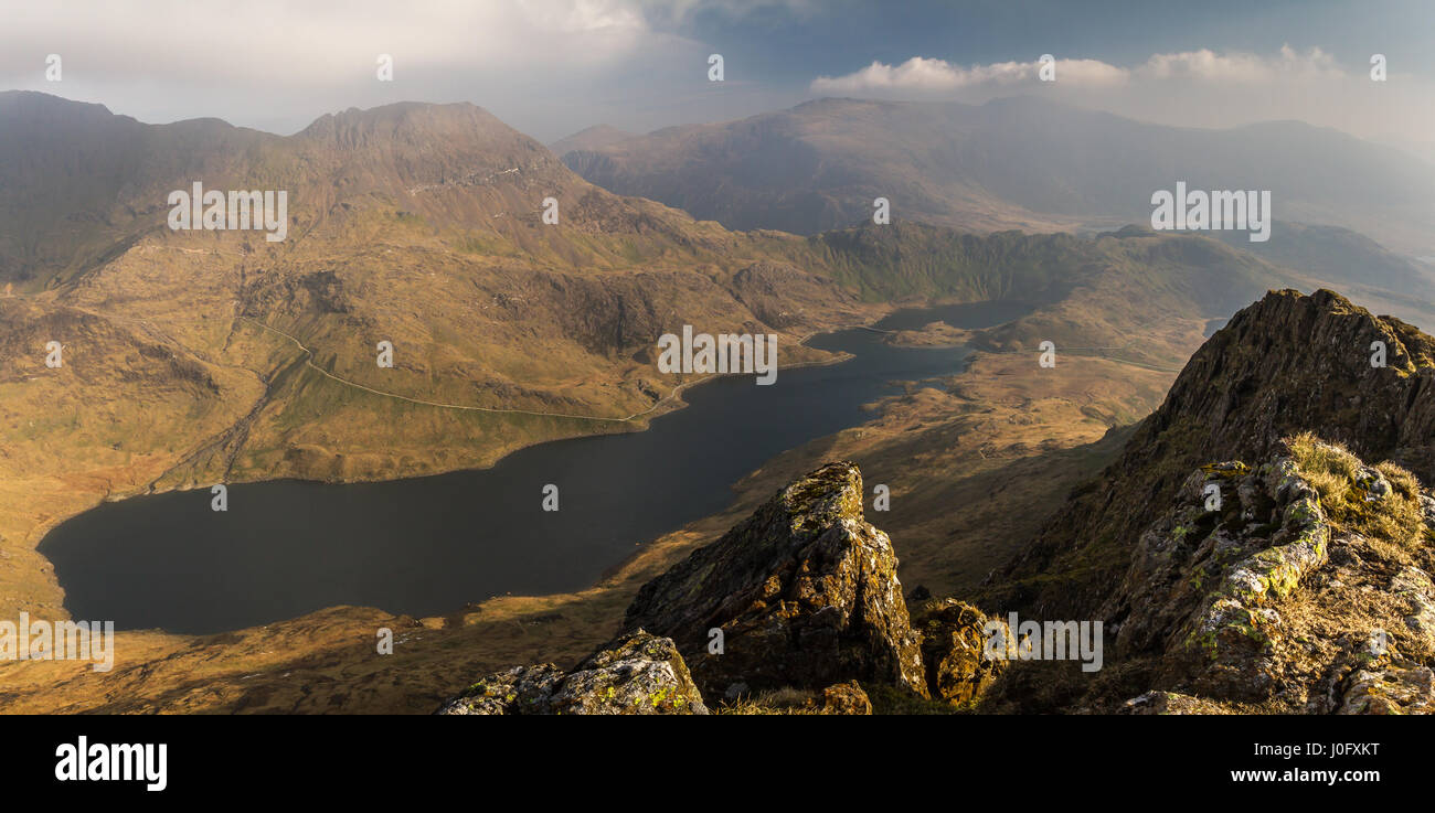 Llyn Sheetrim und Snowdon, Wales Stockfoto