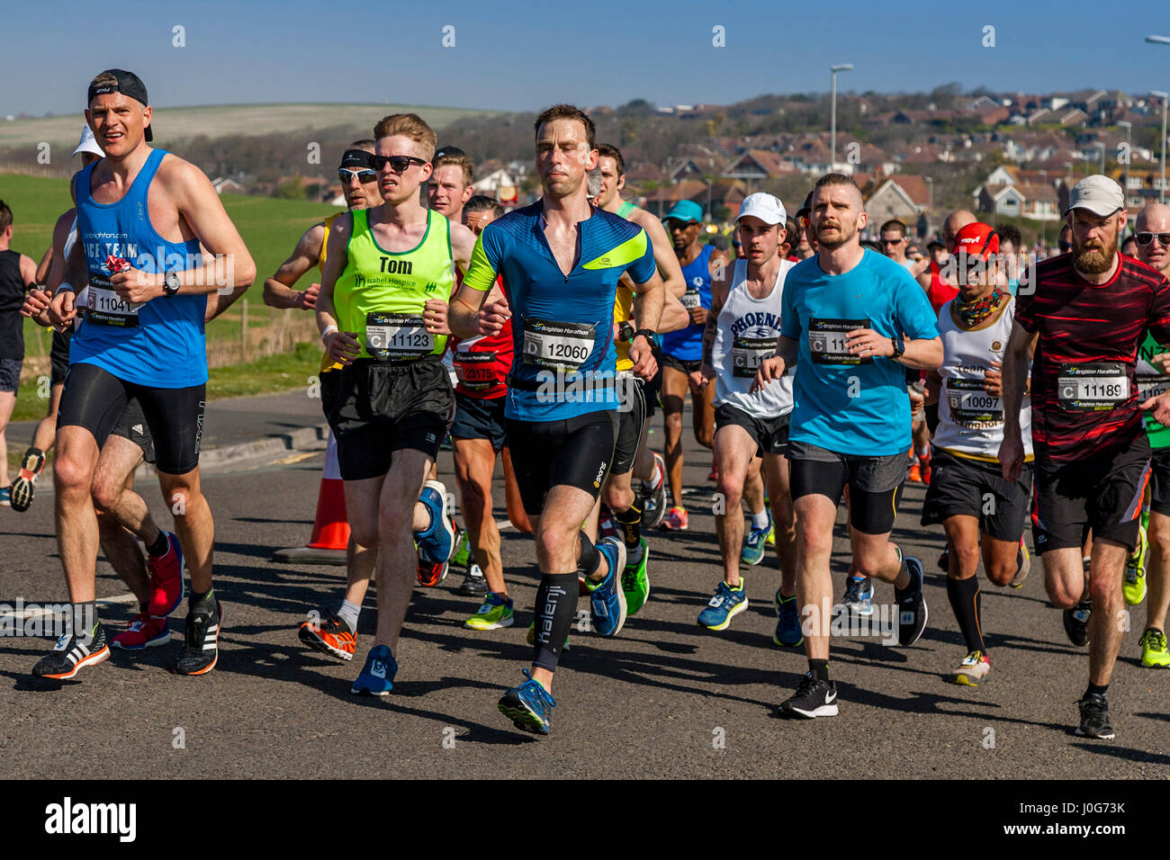 Athleten, die Teilnahme In Brighton Marathon, Brighton, Sussex, Großbritannien Stockfoto