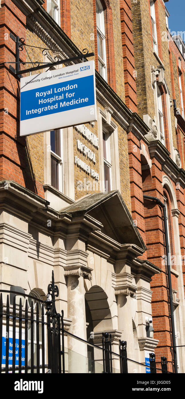 Fassade des königlichen London homöopathischen Krankenhauses am Queen Square, London, UK Stockfoto