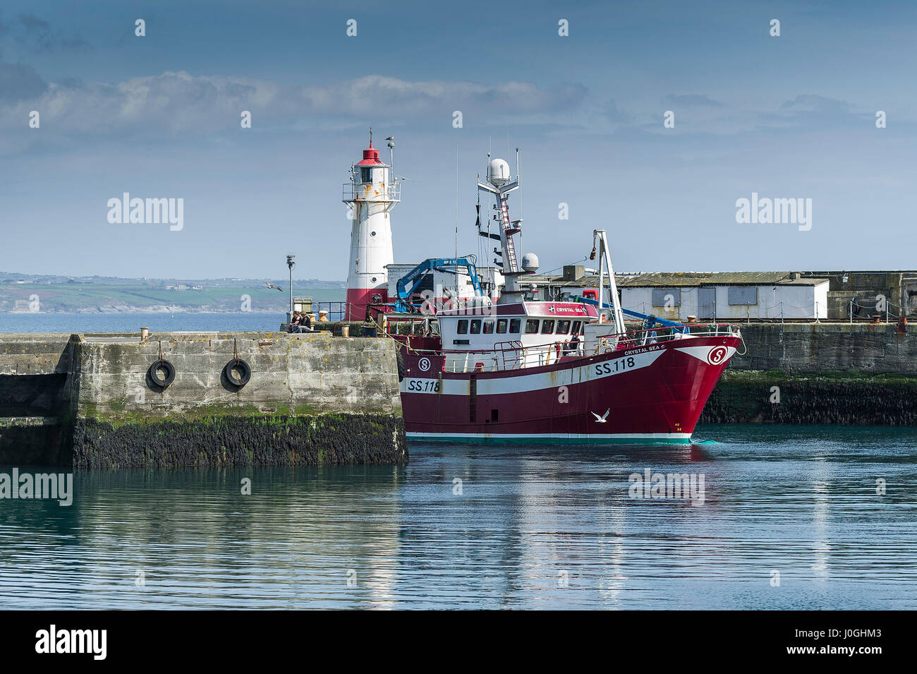 Newlyn; Fischereihafen; SS118 Kristallmeer; Hafen; Hafen; Angelboot/Fischerboot; Fischereifahrzeug; Eingabe von Hafen; Hafen; Fischerei-Industrie; Cornwall Stockfoto