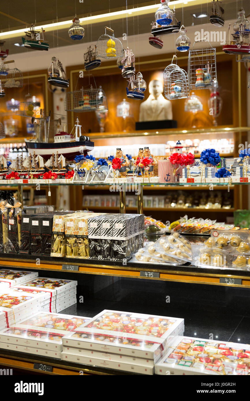 German candy -Fotos und -Bildmaterial in hoher Auflösung – Alamy