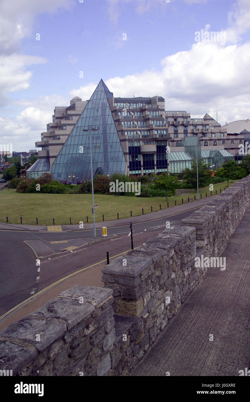 Southampton ist an der Südküste Englands und ist die größte Stadt in der zeremoniellen Grafschaft Hampshire Stockfoto