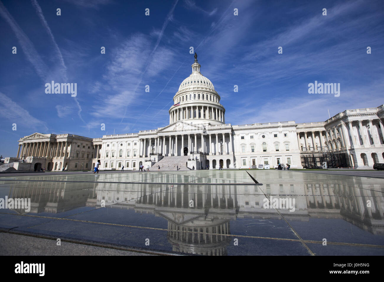 Washington, USA. 13. April 2017. Das US-Kapitol in Washington, am 13. April 2017. Bildnachweis: Alex Edelman/ZUMA Draht/Alamy Live-Nachrichten Stockfoto