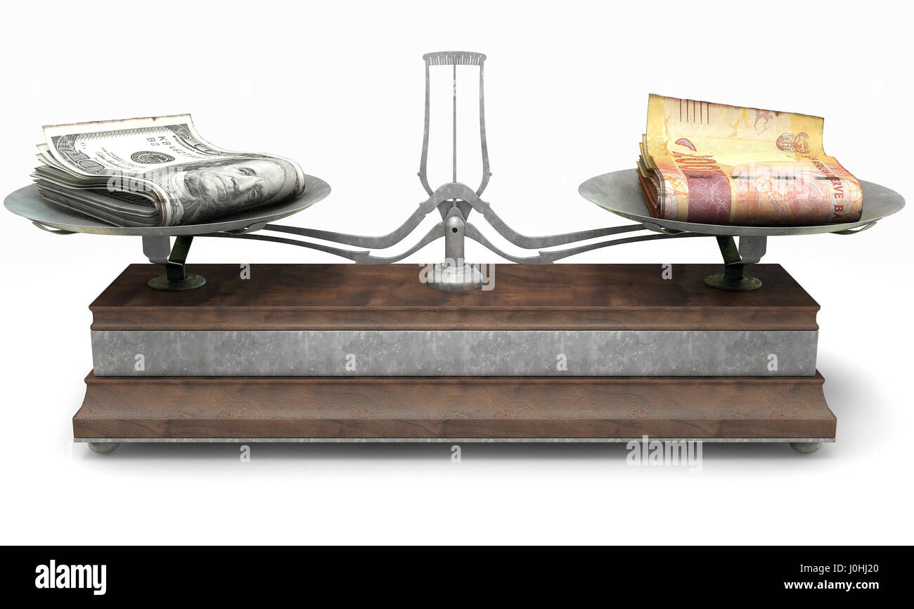 Eine alte aus Holz und Metall zwei Pfanne Gleichgewicht Skala Vergleich einen Haufen von Dollarnoten und ein Haufen von südafrikanischer Rand auf einem isolierten weißen Hintergrund - 3D Ren Stockfoto