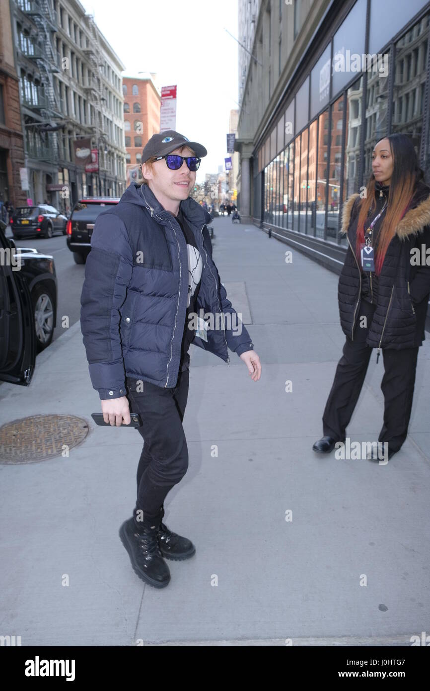 Rupert Grint und Gillian Anderson auf AOL bauen mit: Rupert Grint, Gillian Anderson wo: Manhattan, New York, Vereinigte Staaten, wann: 14. März 2017 Stockfoto