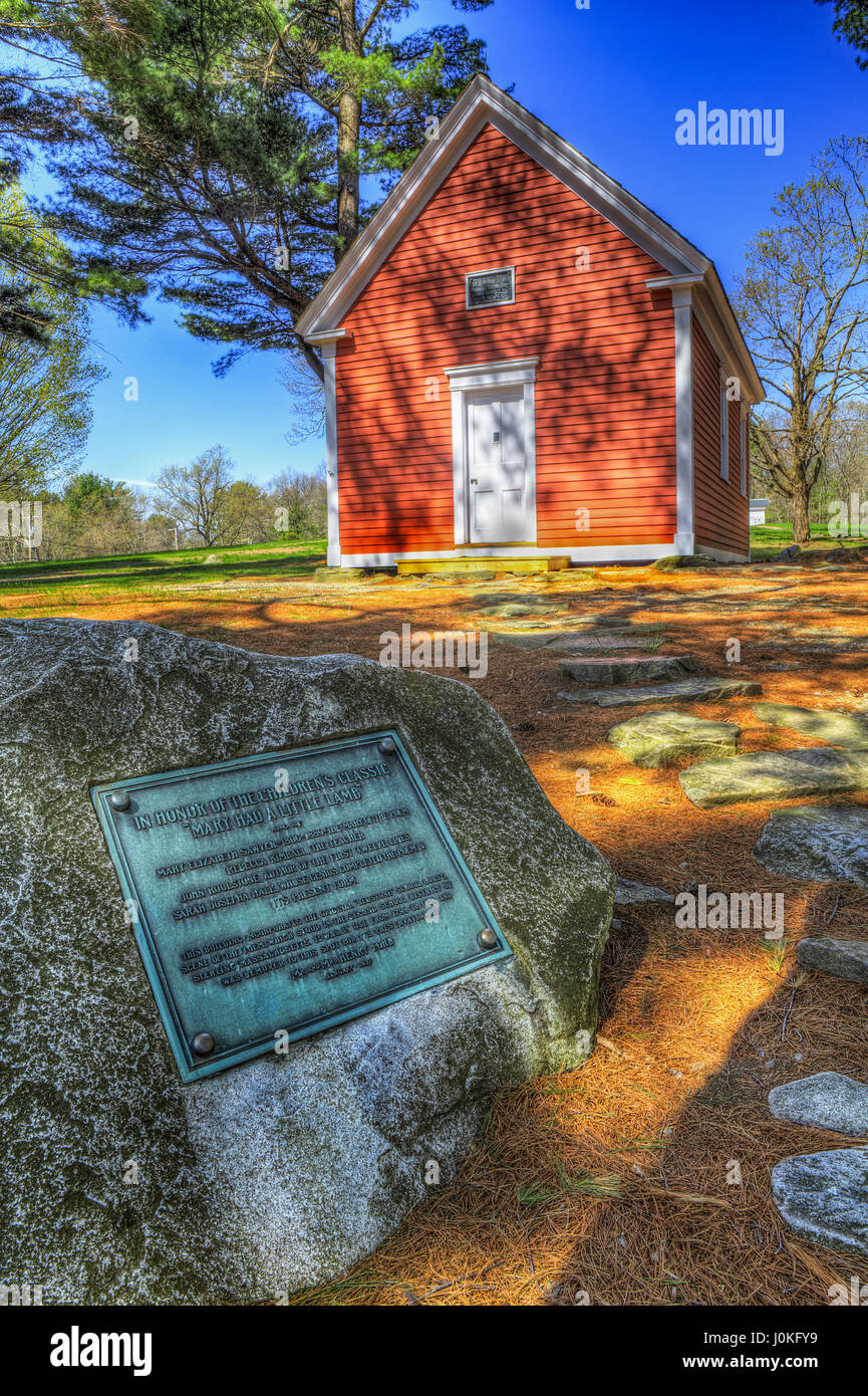 Die Redstone-Schule, die Schule in Sarah Josepha Hale 1830 Geschichte, "Mary Had A Little Lamb" bezeichnet. Stockfoto