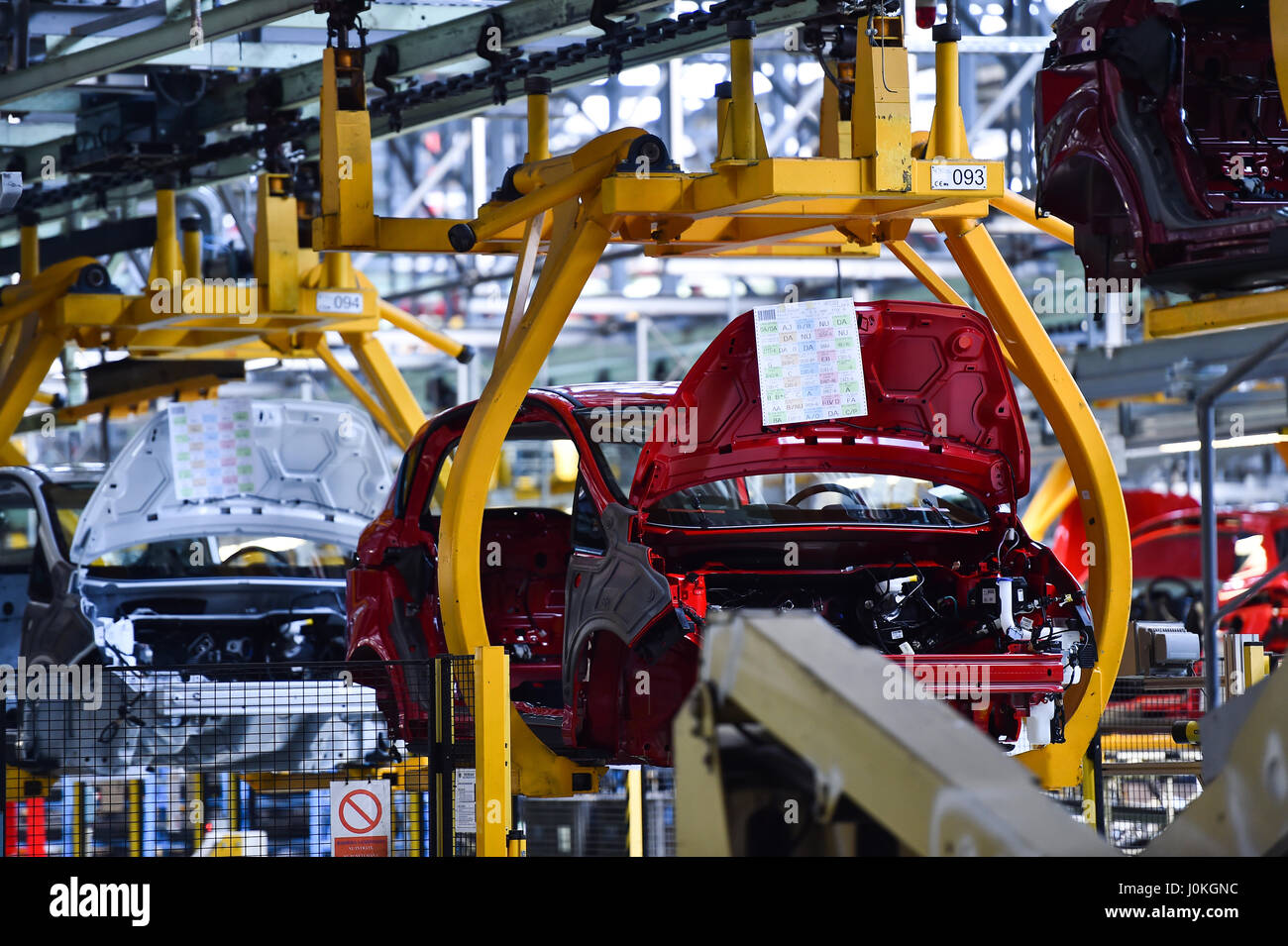 Karosserien in der Produktion innen Automobilfabrik Stockfoto