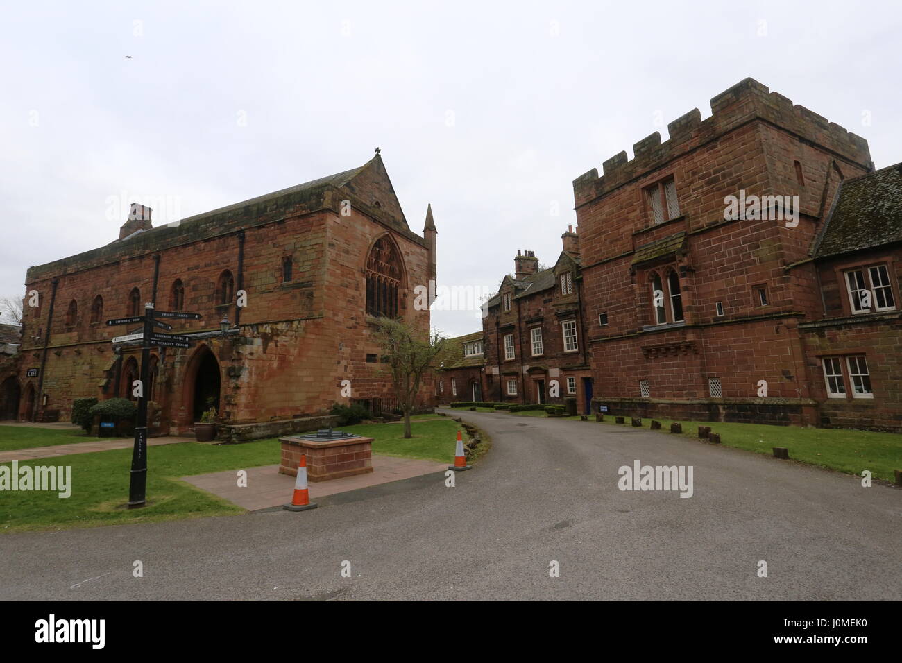 Carlisle Kathedrale Precinct Cumbria UK April 2017 Stockfoto