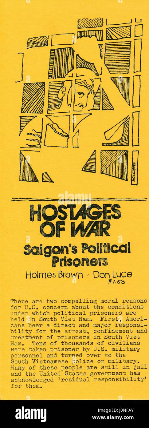 Vietnam Krieg-Ära Flugblatt aus der American Friends Service Committee mit dem Titel "Geiseln des Krieges: Saigon politischen Gefangenen zielt darauf ab, die Bürgerinnen und Bürger zum Thema Gefangenen erziehen gefangen genommen von den Vereinigten Staaten und 1967 an den vietnamesischen Behörden übergeben. Stockfoto