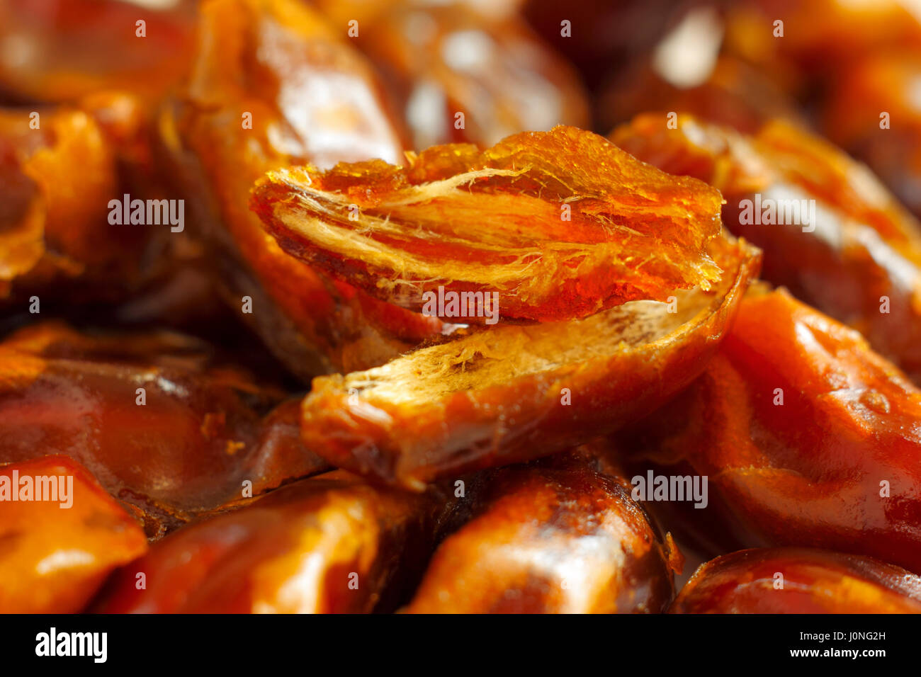 Getrocknete Datteln entsteint hautnah. Full-Frame. Stockfoto