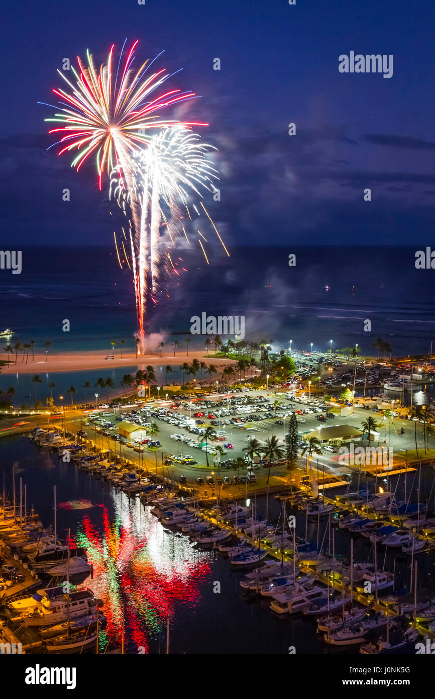 Feuerwerk am Waikiki, Oahu, Hawaii, USA Stockfoto