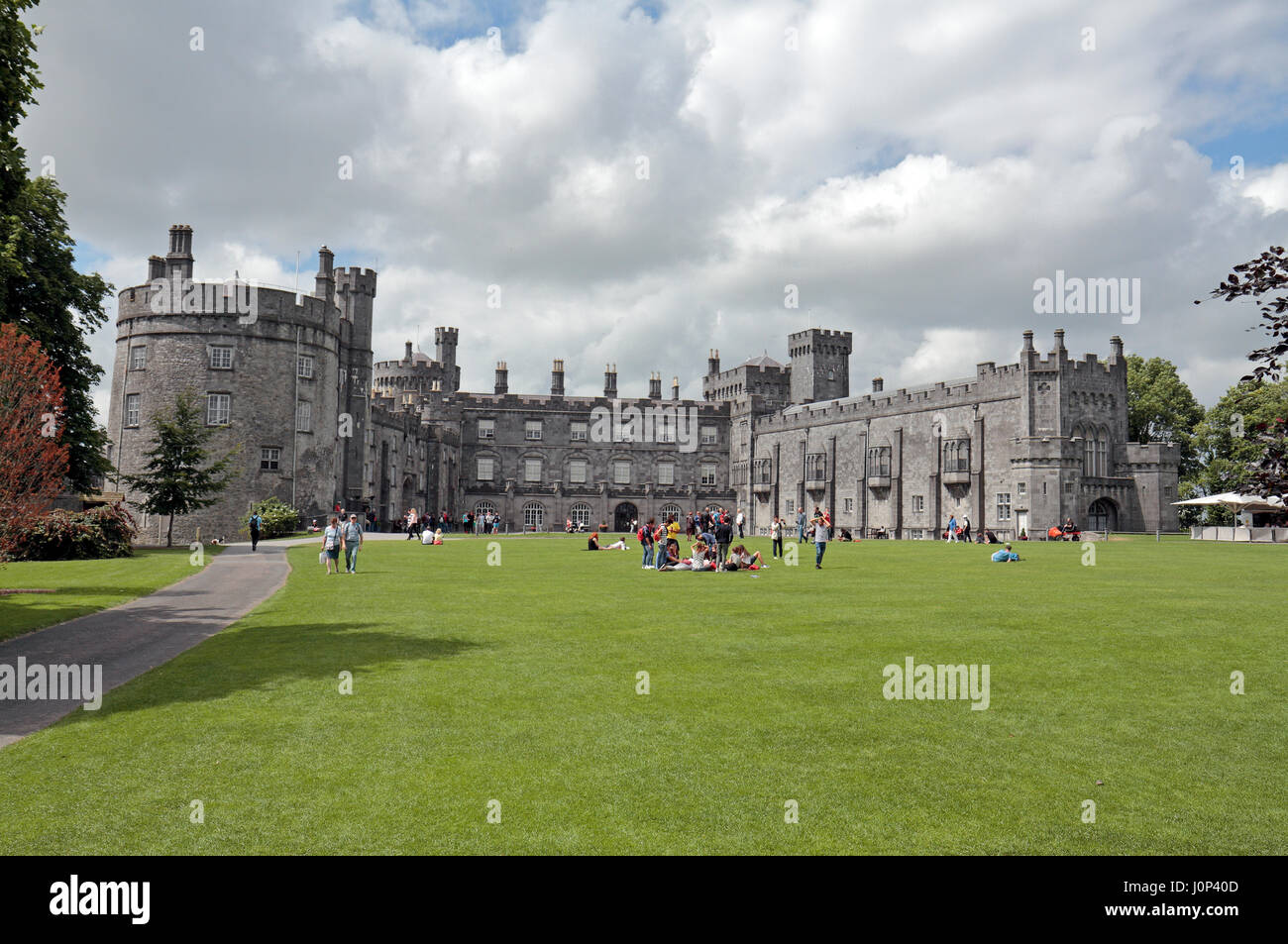 Kilkenny Castle und Gelände, Kilkenny, Irland (Eire). Stockfoto