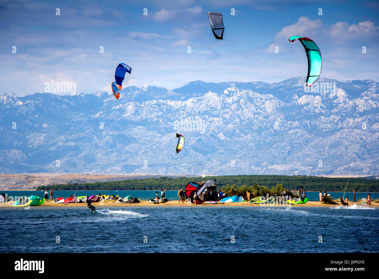 Kiteboarding Kitesurfen Extremsportart in Nin, Kroatien Stockfoto