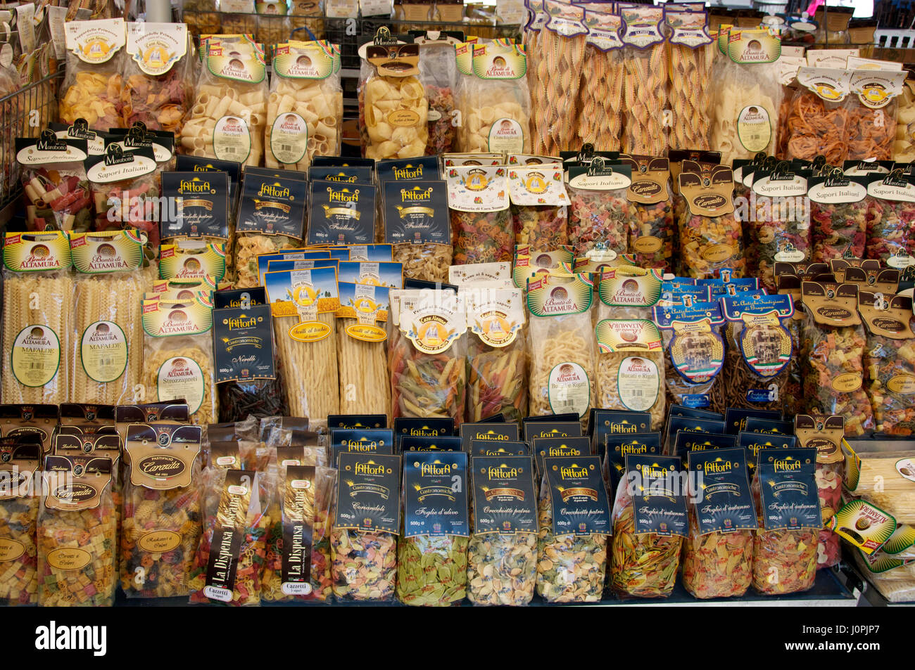 Pasta Shop auf Markt in Rom. Italien Stockfoto